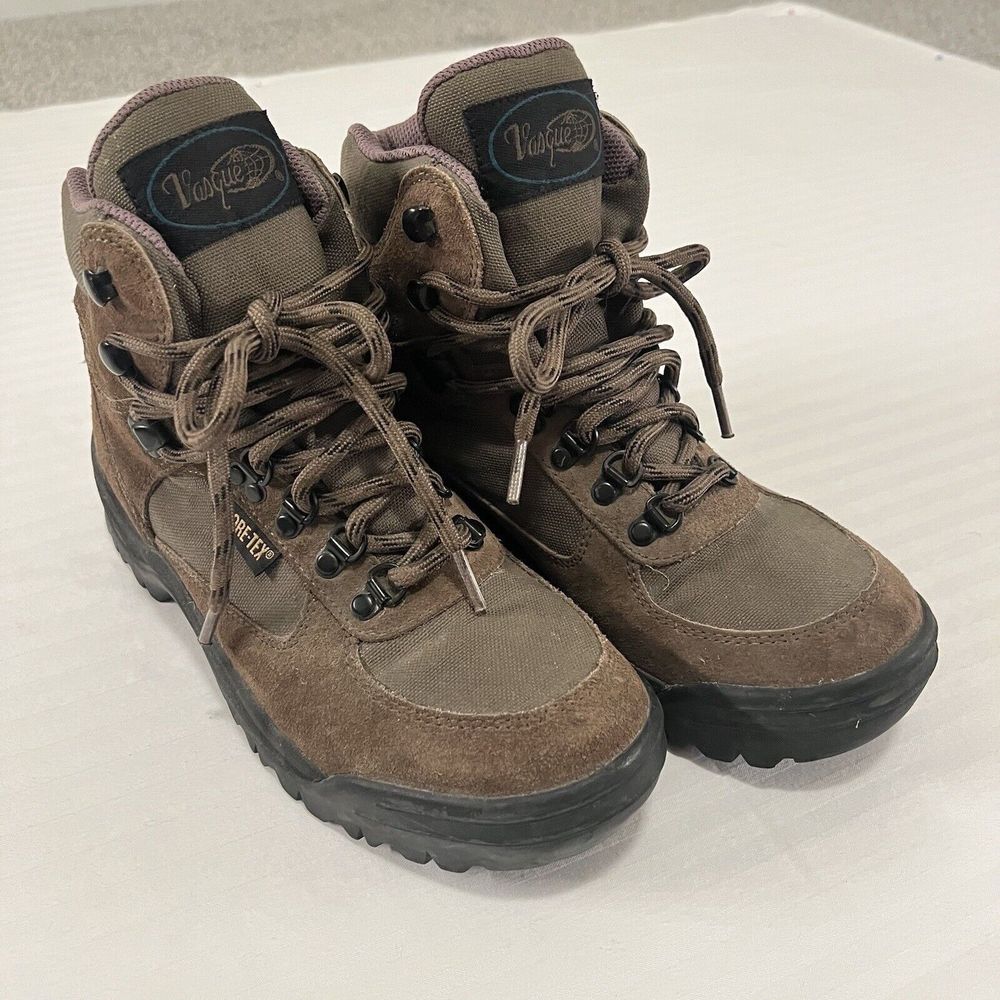 Vasque 7491 Womens Hiking Boots GoreTex Breeze Chukka Green Brown Size 9